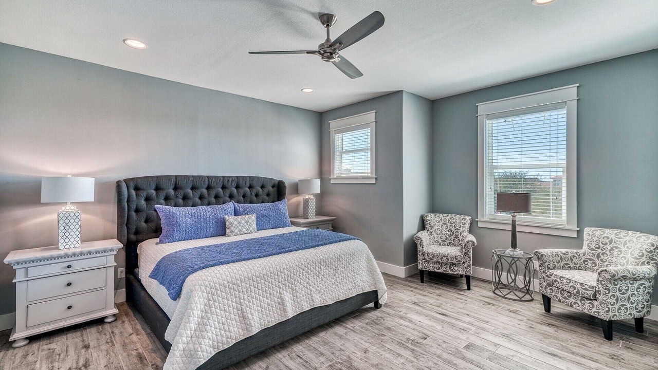 Photo of Bedroom in Emerald Waters Village