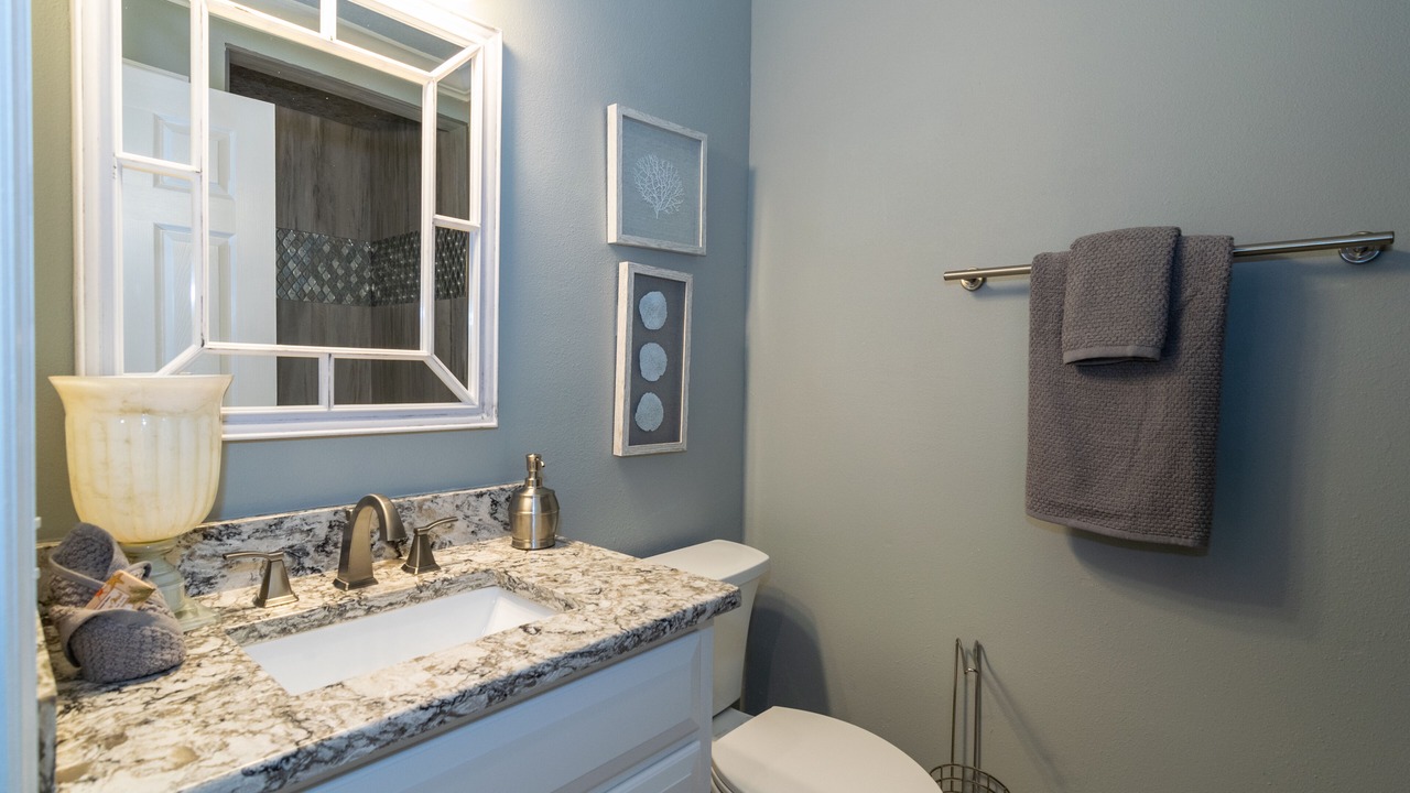 Photo of Bathroom in Holmes Beach