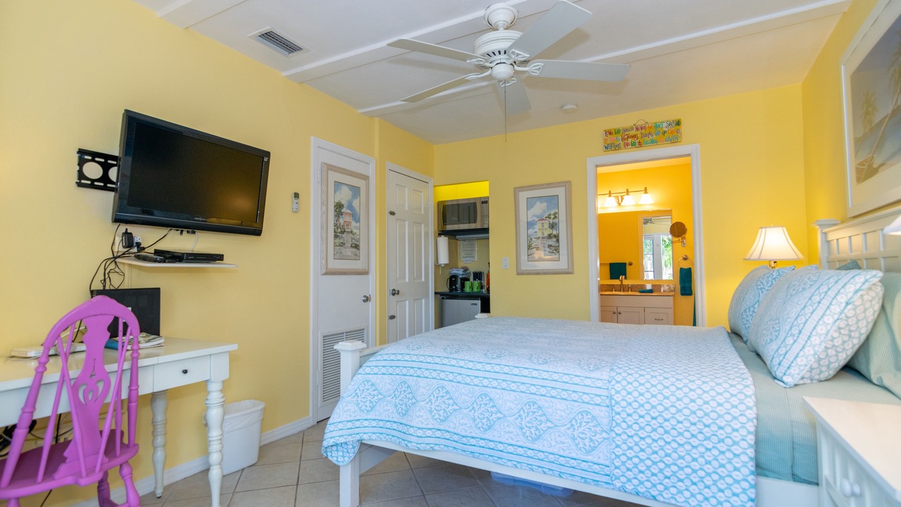 Photo of Bedroom in Holmes Beach