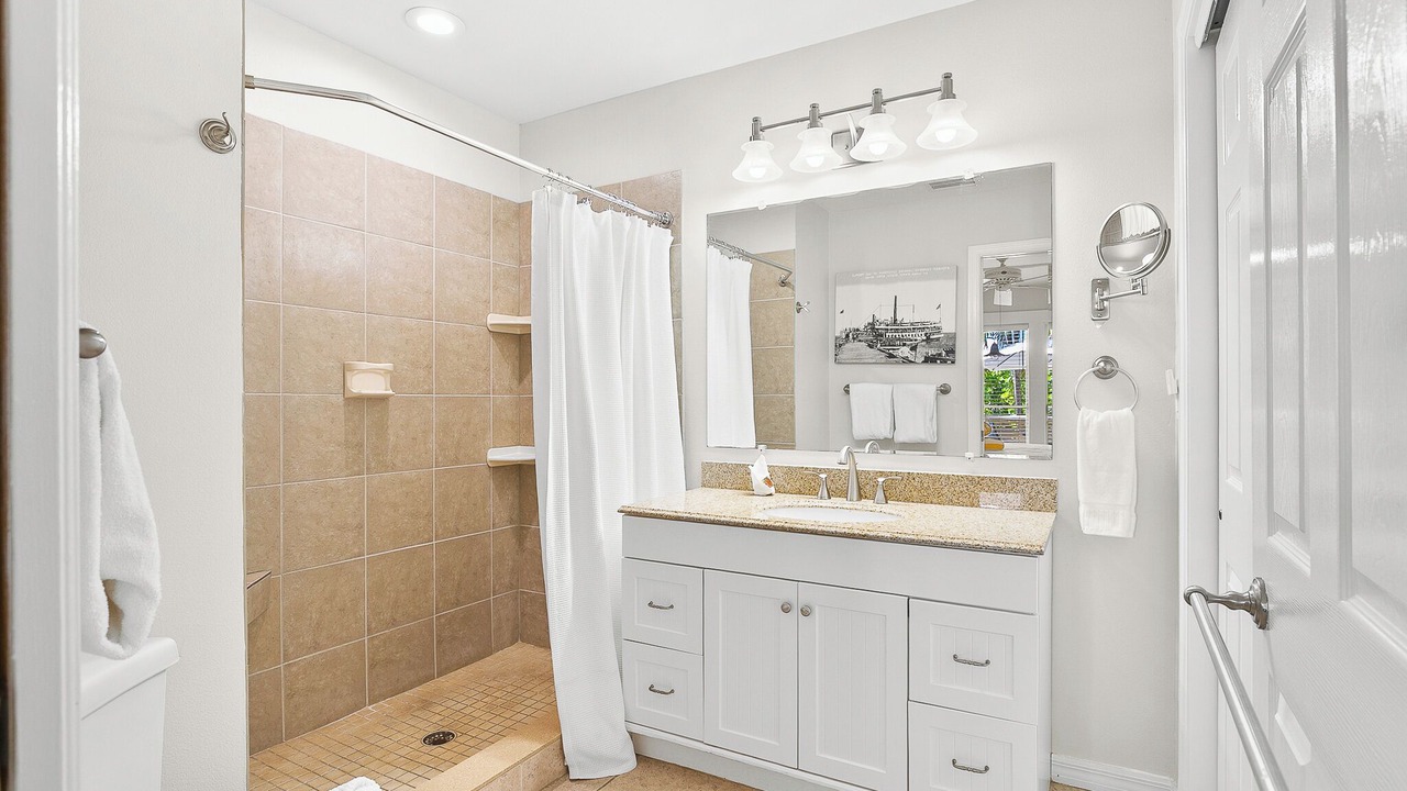 Photo of Bathroom in Holmes Beach