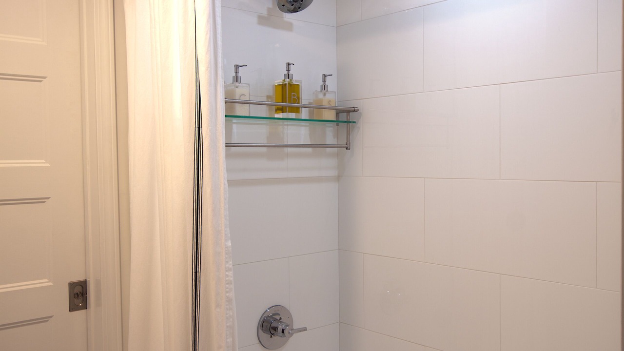 Photo of Bathroom in Uptown Historic District