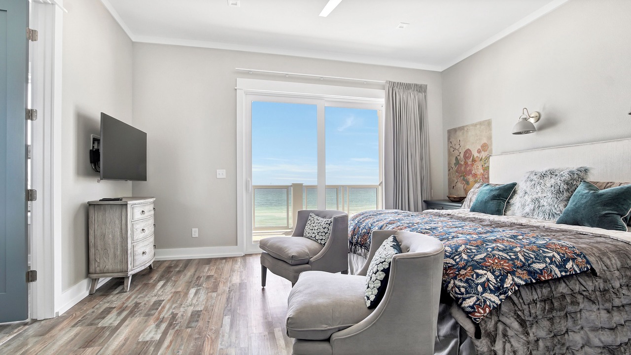 Photo of Patio Balcony in Crescent Beach