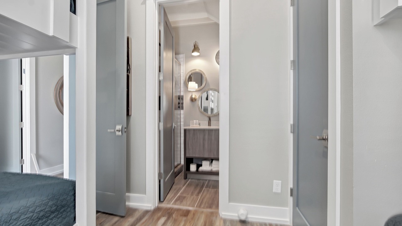 Photo of Bedroom in Crescent Beach