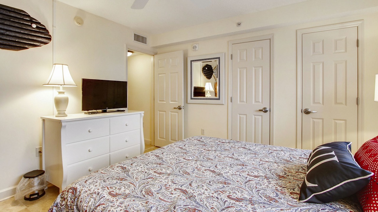 Photo of Bedroom in Ono Island
