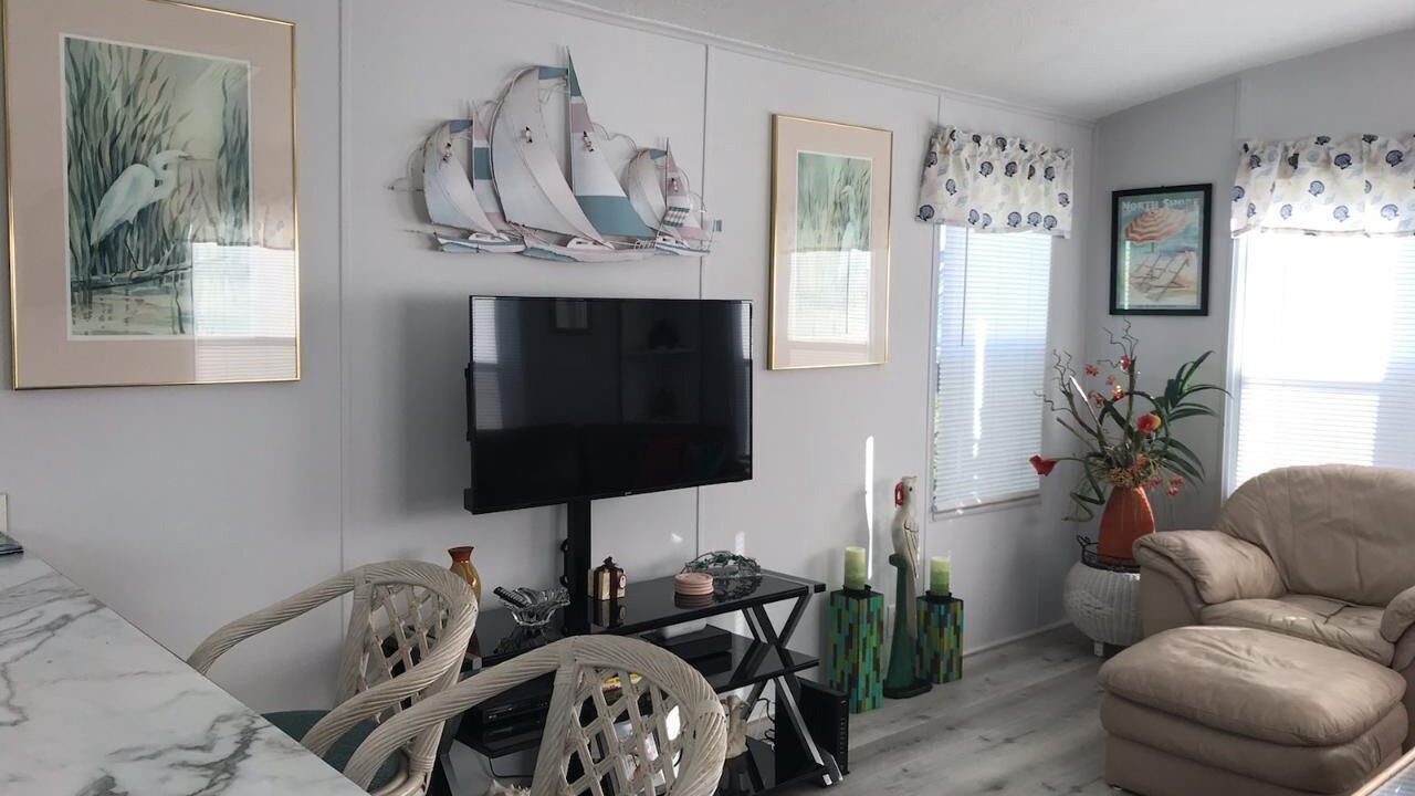 Photo of Livingroom in Goodland