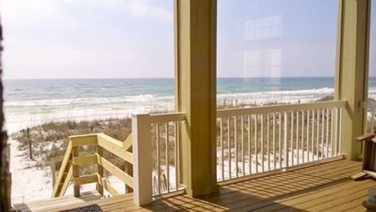 Photo of Patio Balcony in Destiny Shores