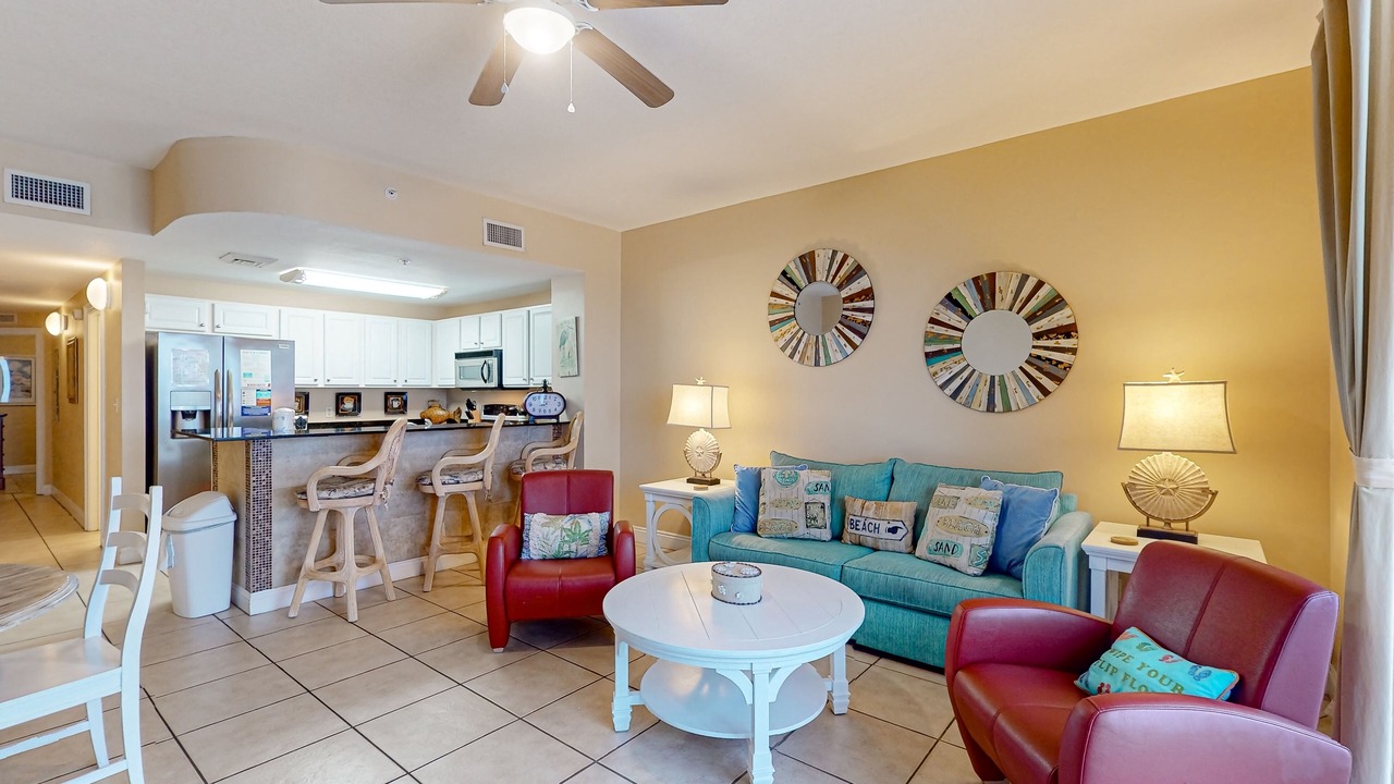 Photo of Livingroom in Bahama Beach