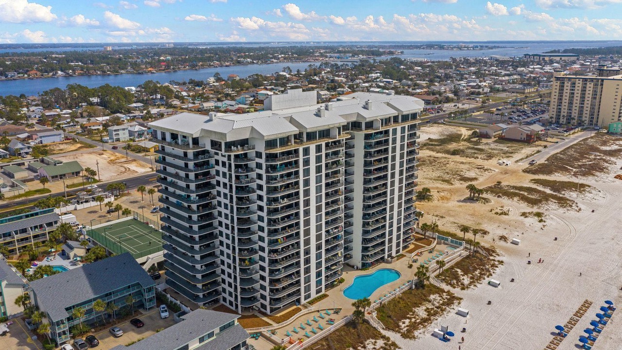 Photo of Outdoor in Biltmore Beach