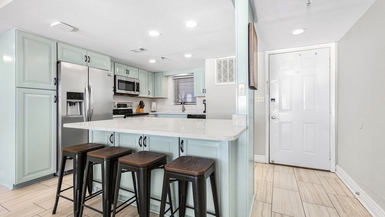 Photo of Kitchen in Biltmore Beach