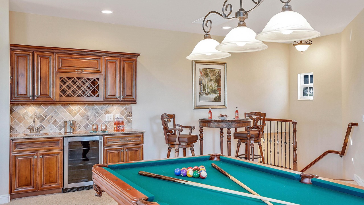 Photo of Bedroom in Yacht Club
