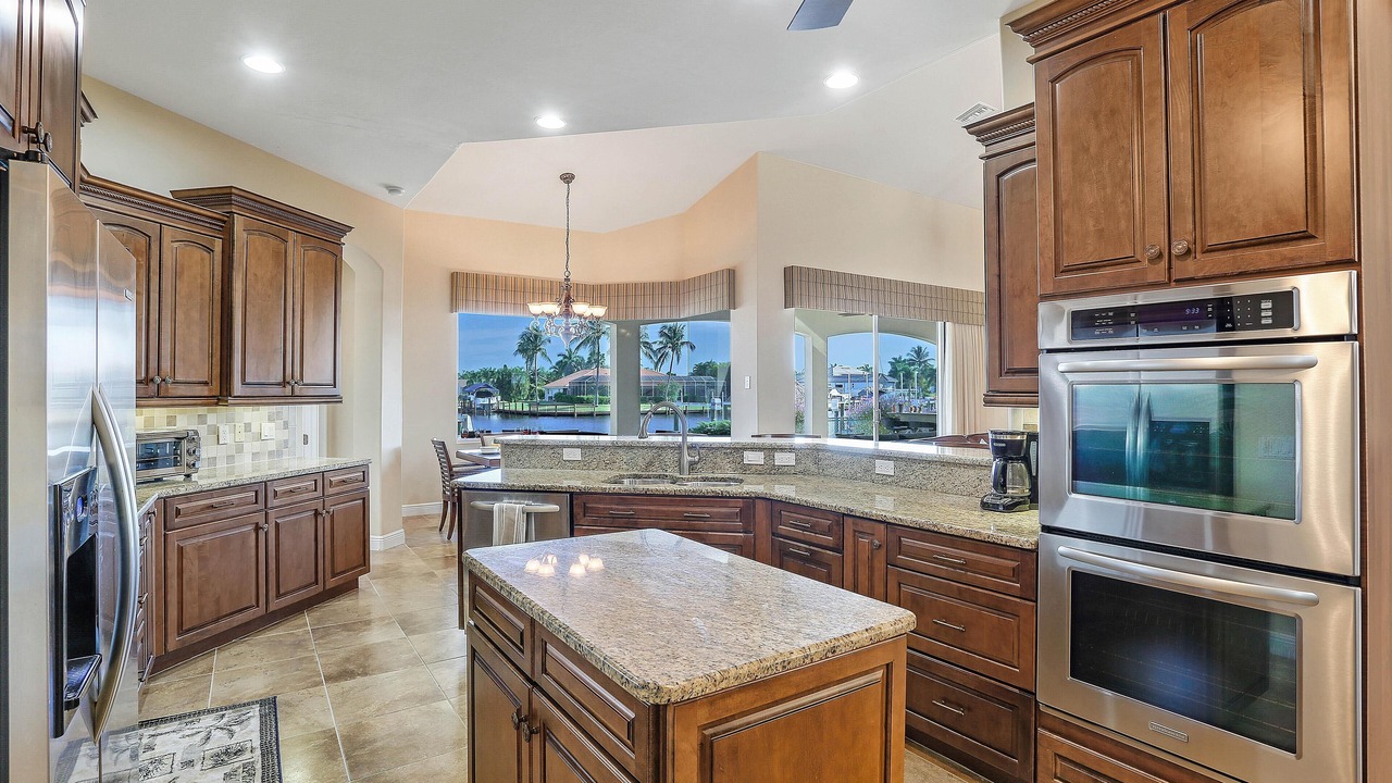 Photo of Kitchen in Yacht Club