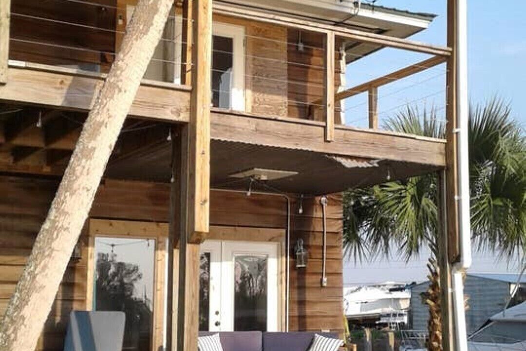 Photo of Patio Balcony in Pretty Bayou