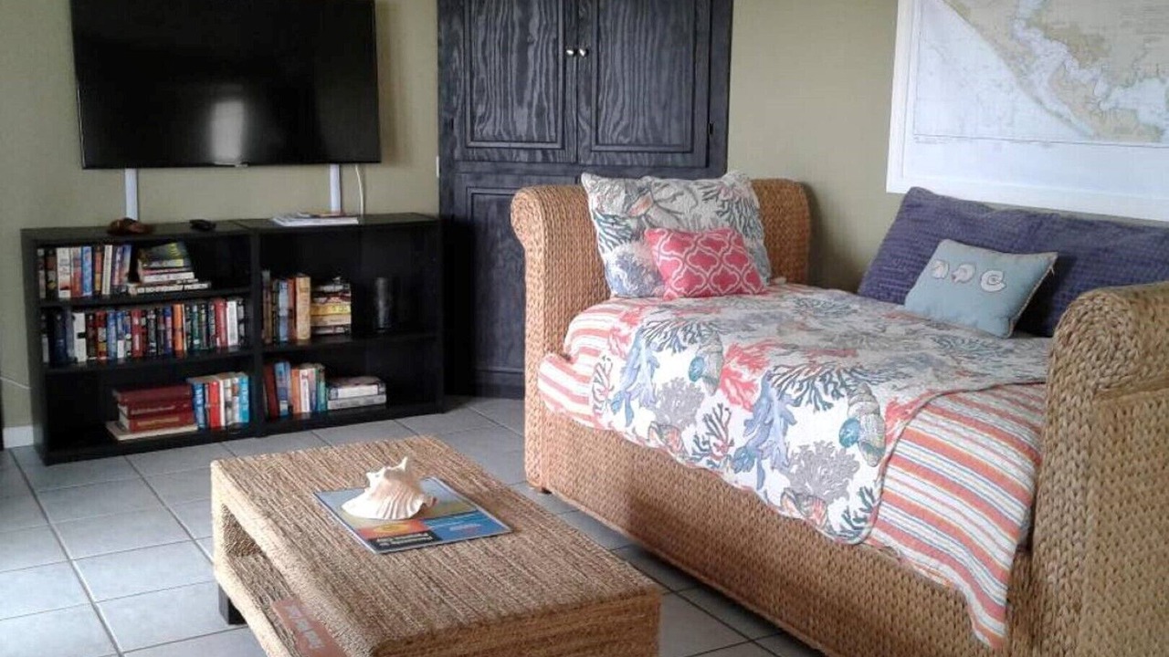Photo of Bedroom in Pretty Bayou