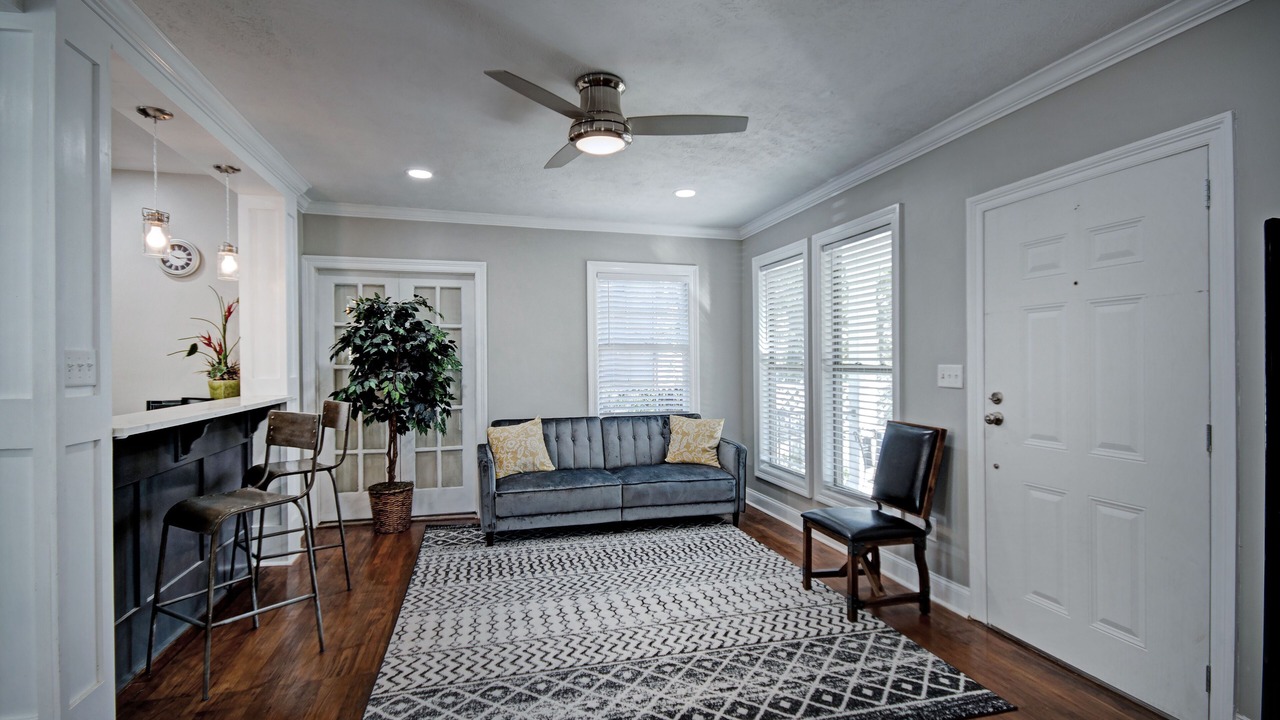 Photo of Livingroom in Fondren