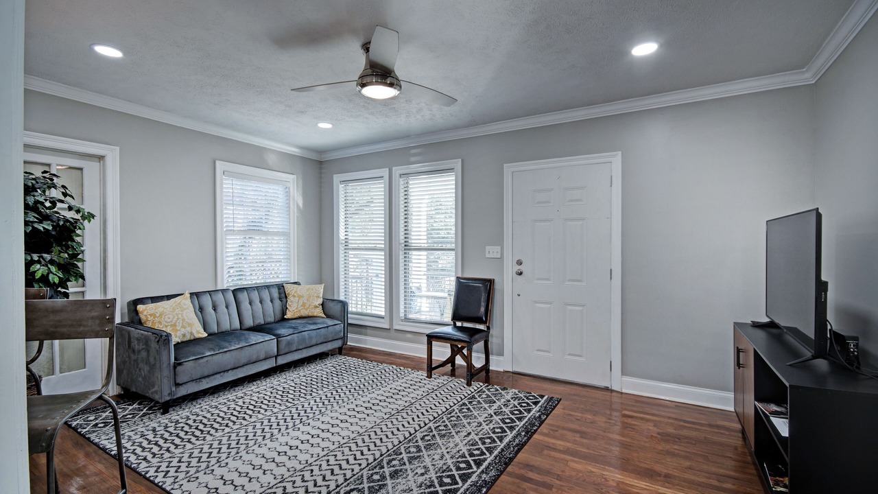 Photo of Livingroom in Fondren