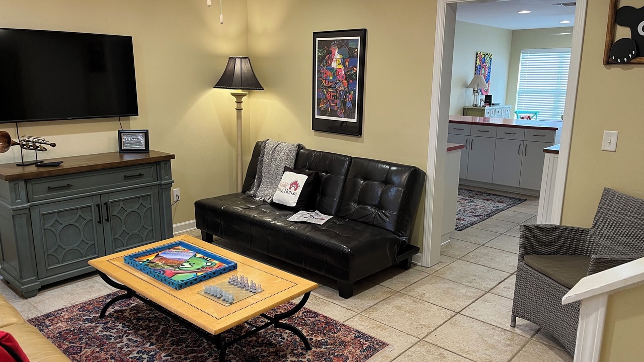 Photo of Livingroom in Starkville