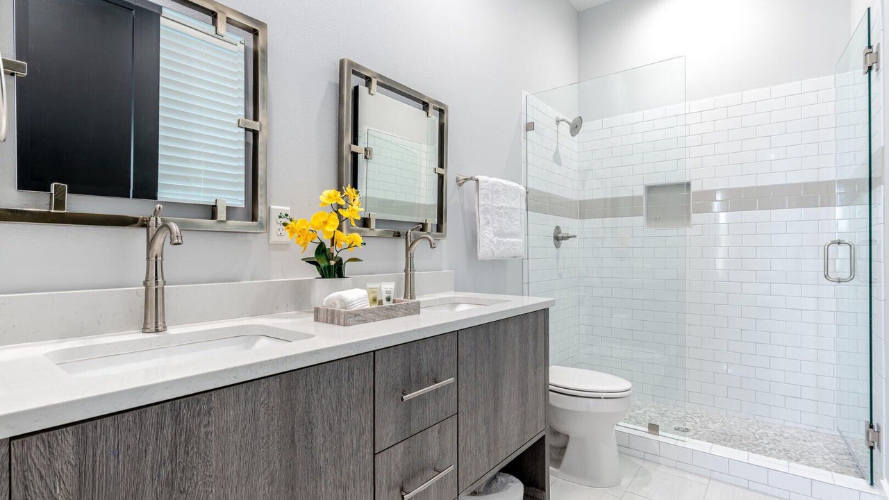 Photo of Bedroom in Laguna Beach Estates