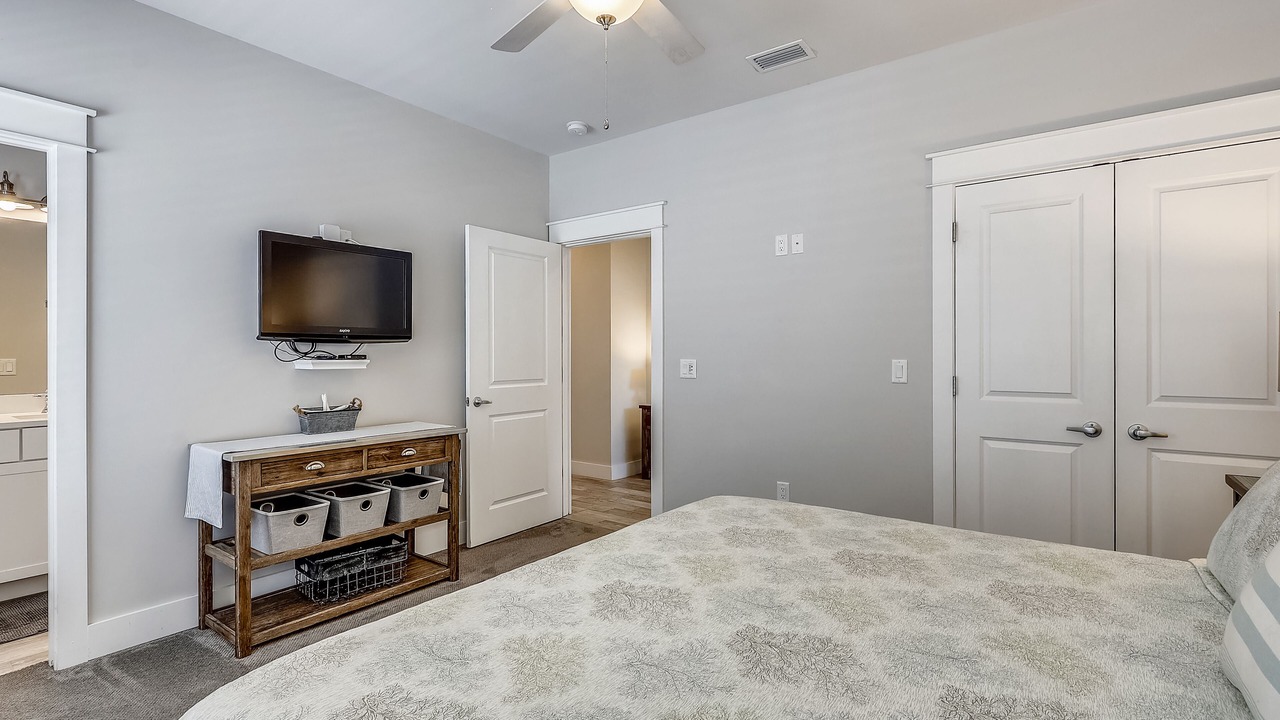 Photo of Bedroom in Emerald Waters Village