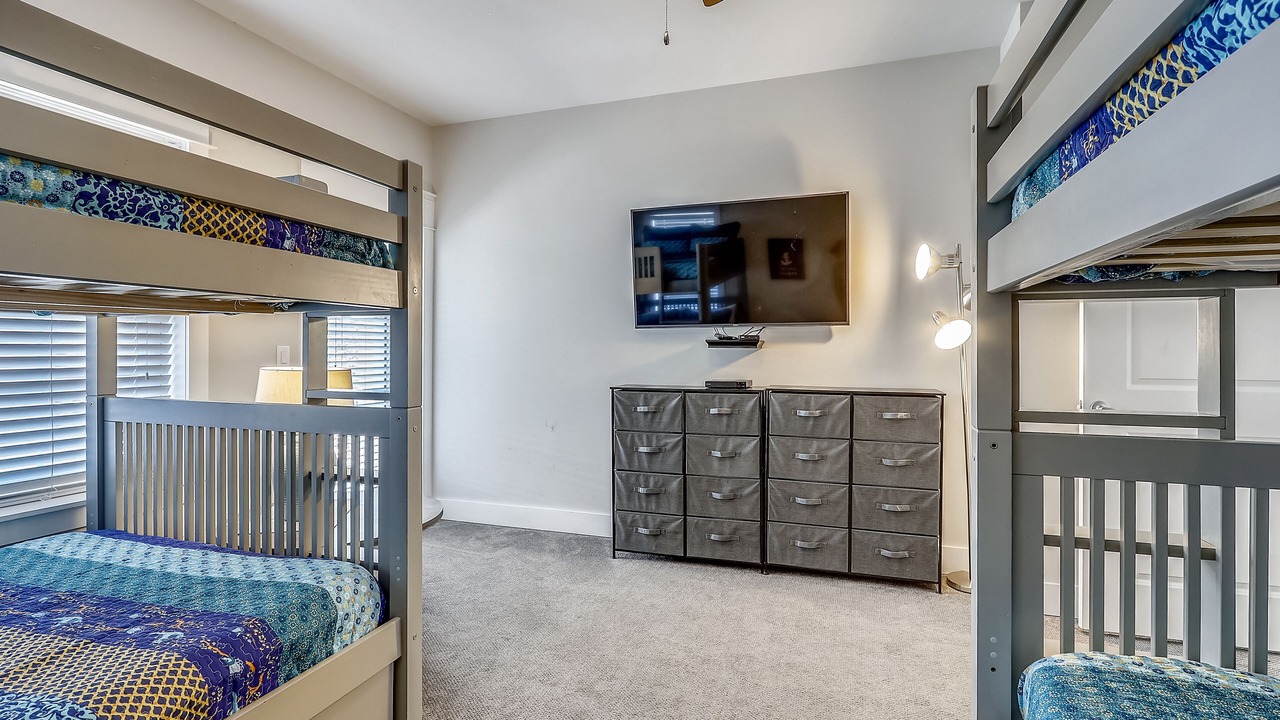 Photo of Bedroom in Emerald Waters Village