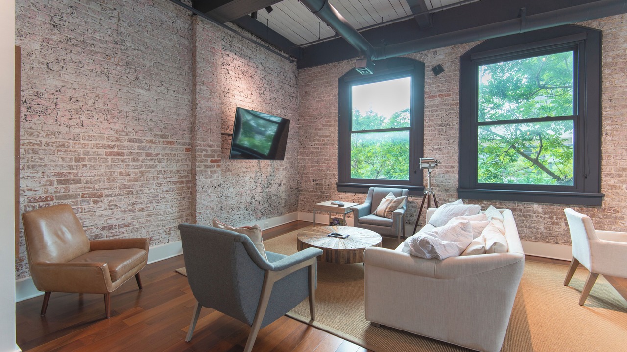 Photo of Livingroom in Central Business District