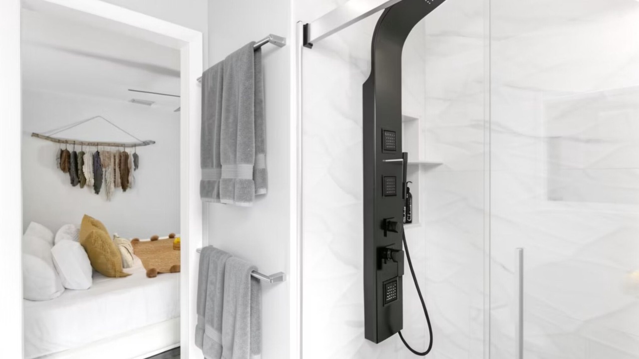 Photo of Bathroom in Driftwood
