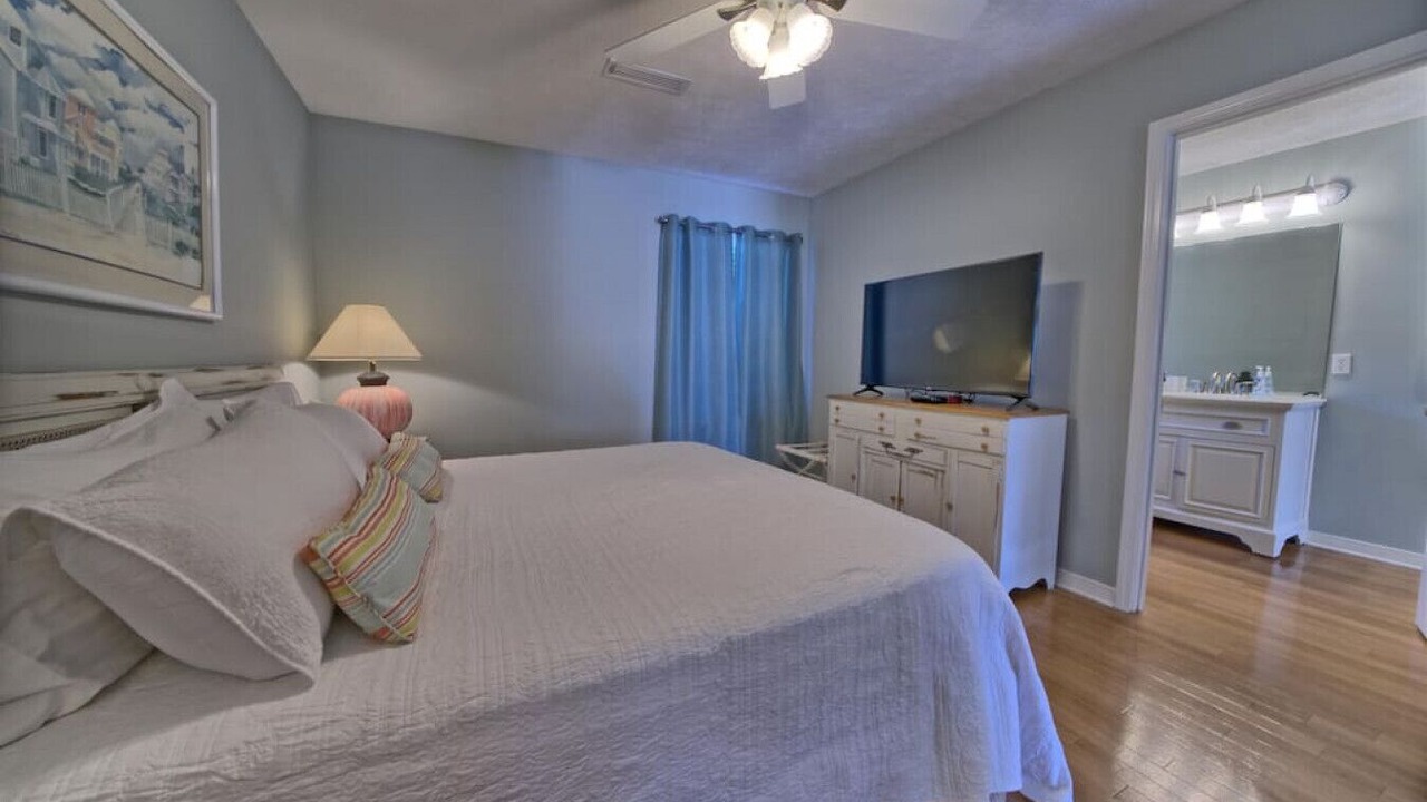 Photo of Bedroom in Watercolor
