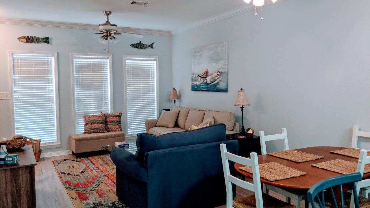 Photo of Bedroom in Long Beach