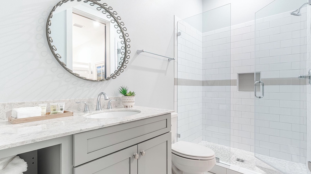 Photo of Bedroom in Laguna Beach Estates