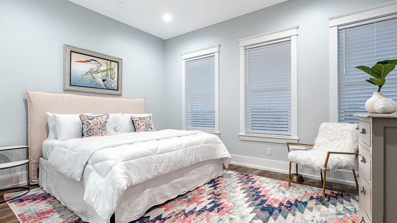 Photo of Bedroom in Laguna Beach Estates