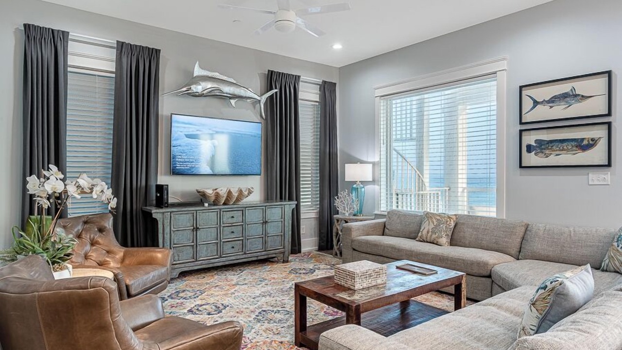 Photo of Bedroom in Laguna Beach Estates