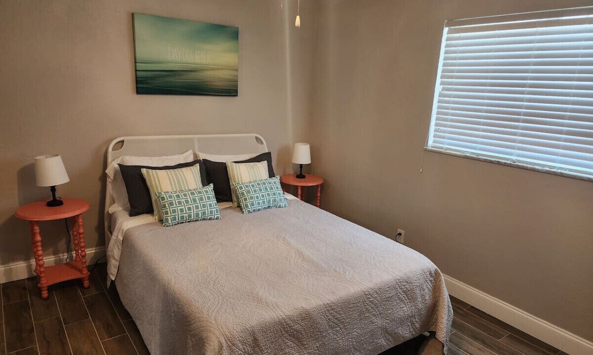Photo of Bedroom in East Naples
