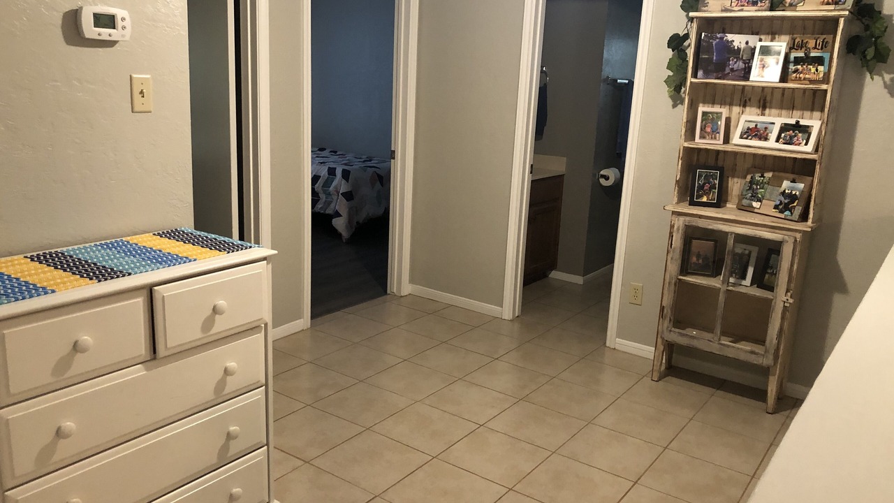 Photo of Bedroom in Broaddus
