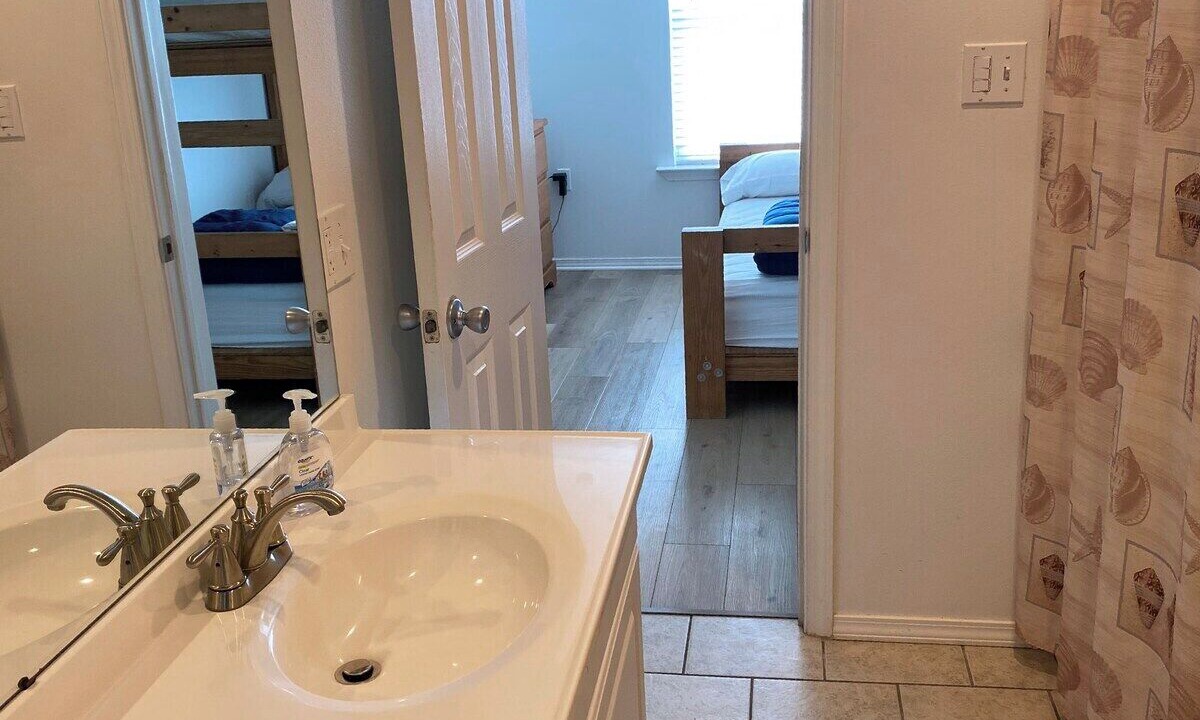 Photo of Bathroom in Golden Meadow