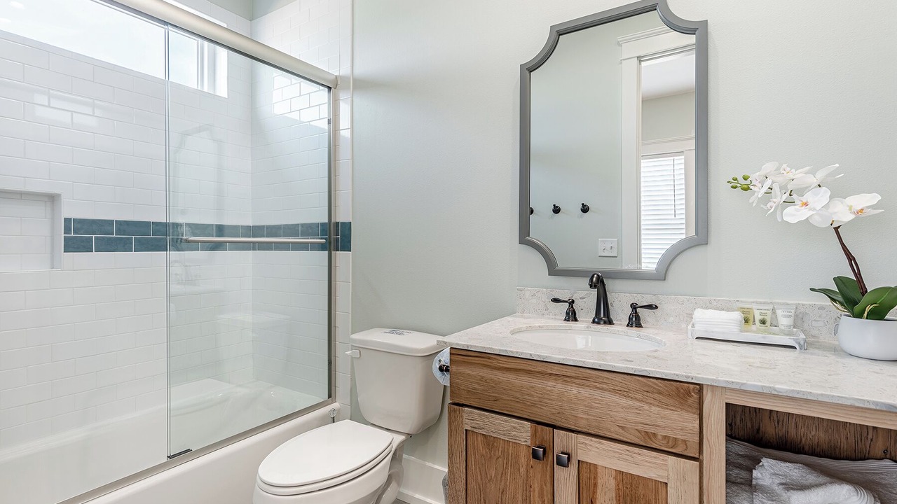 Photo of Bedroom in Laguna Beach Estates