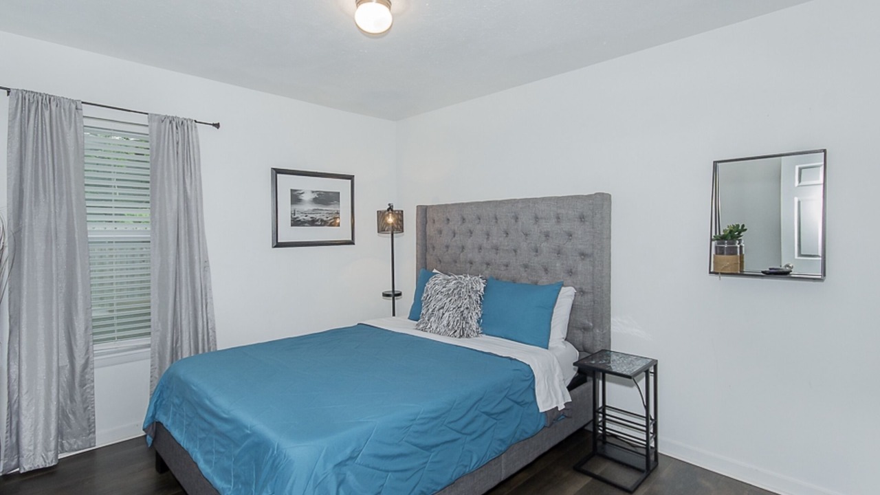 Photo of Bedroom in Clinton