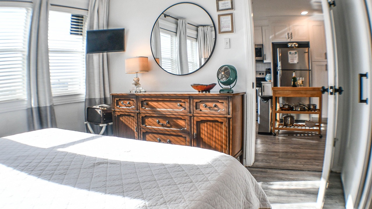 Photo of Bedroom in Dauphin Island