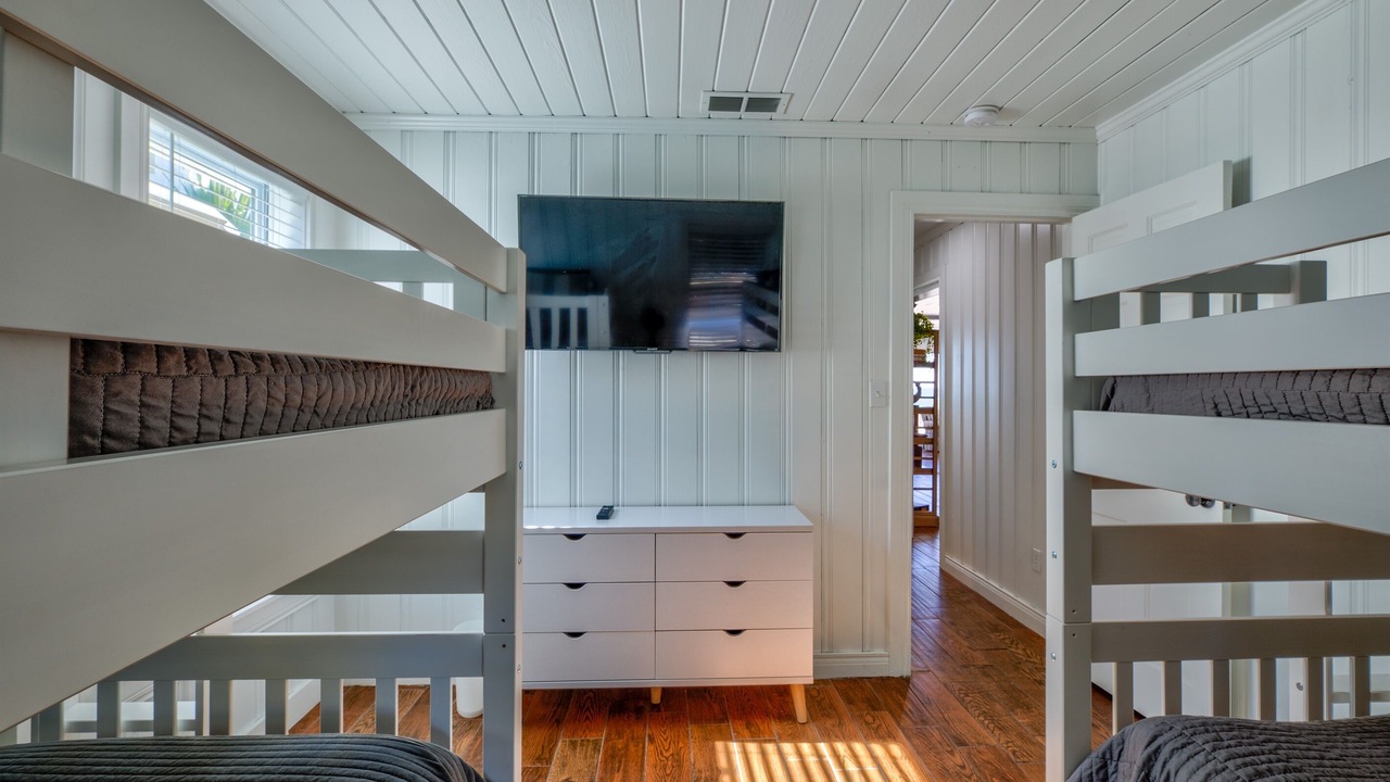 Photo of Bedroom in Lullwater Beach On Gulf Of Mexico