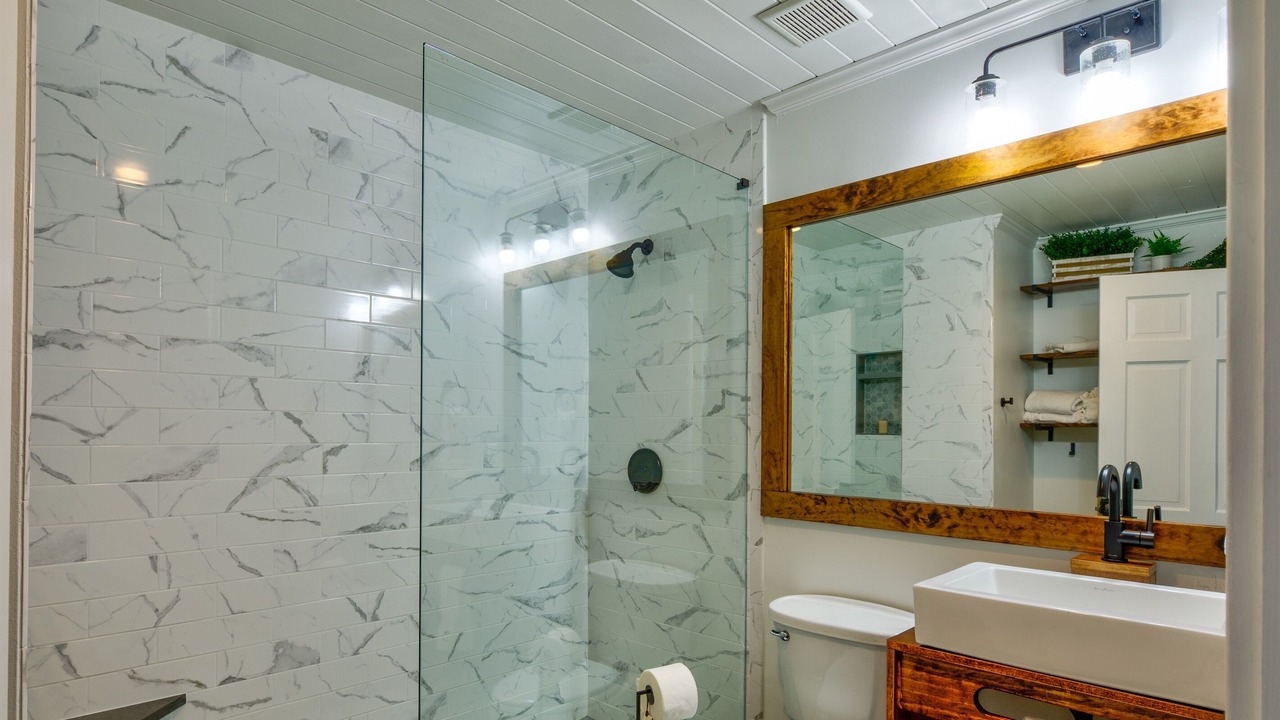 Photo of Bathroom in Lullwater Beach On Gulf Of Mexico