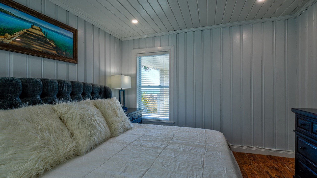 Photo of Bedroom in Lullwater Beach On Gulf Of Mexico