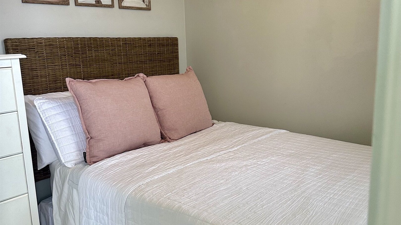 Photo of Bedroom in Miramar Beach