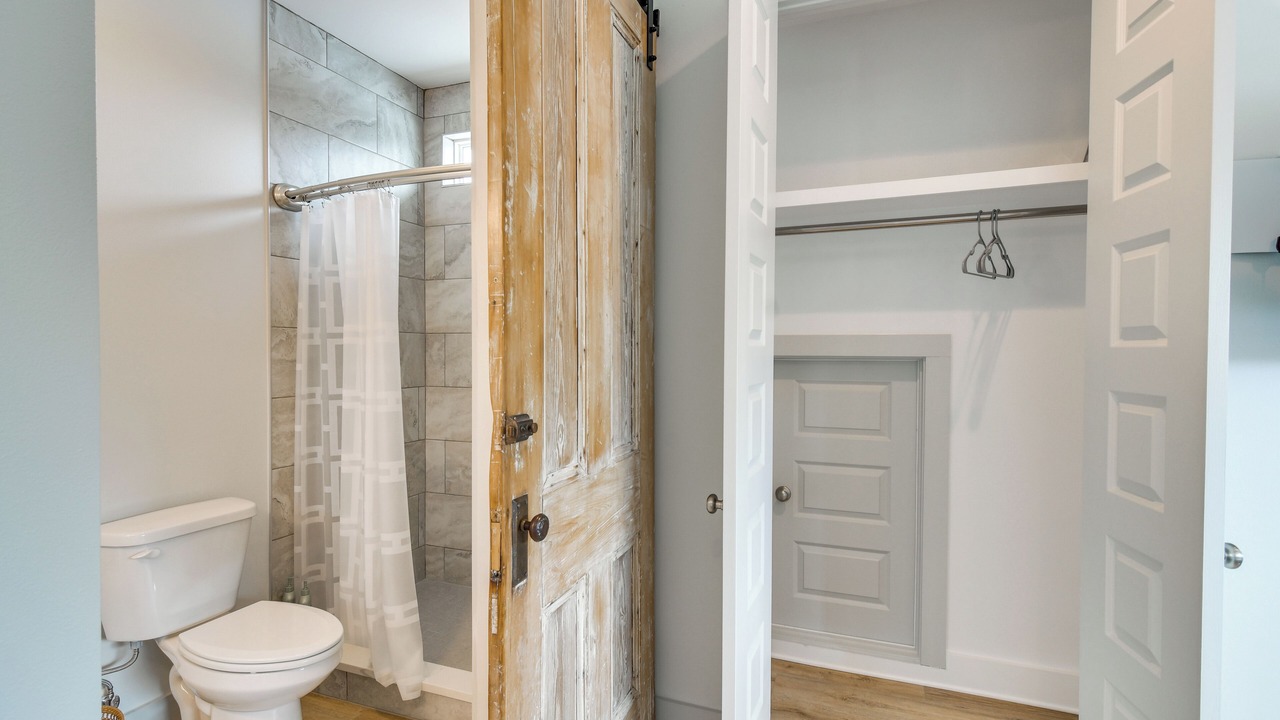 Photo of Bathroom in Waveland