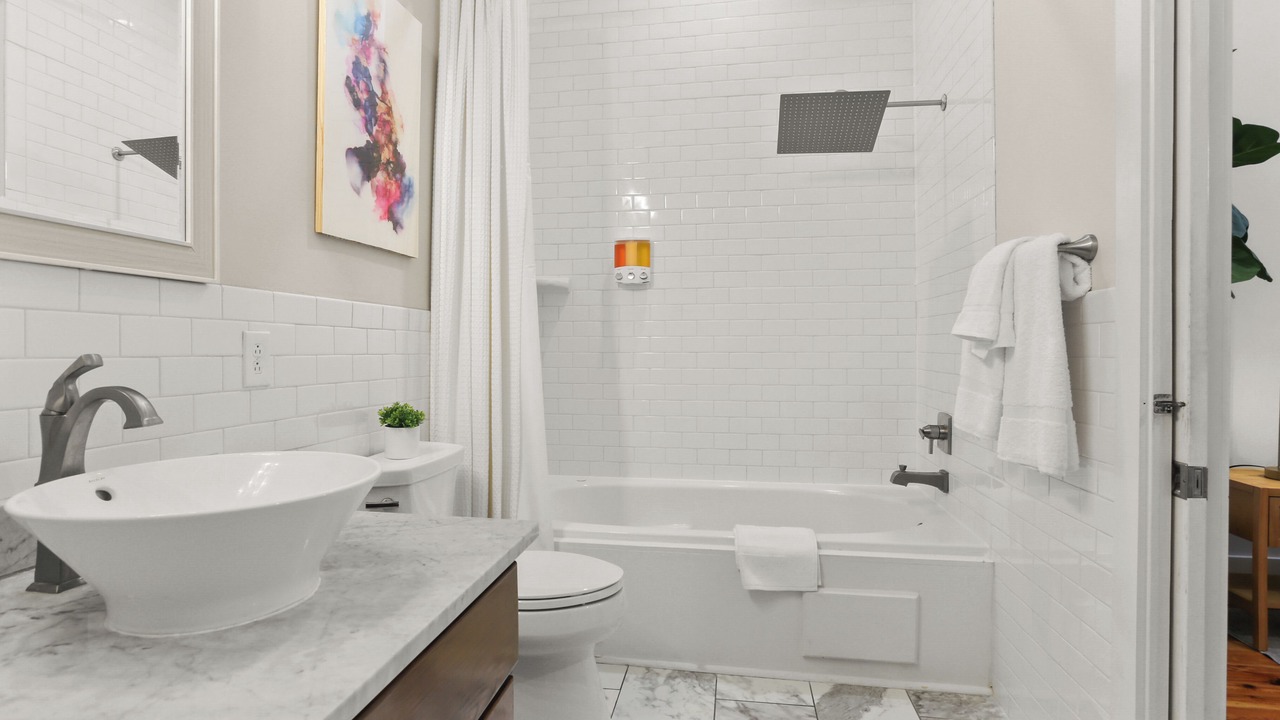 Photo of Bathroom in West Riverside