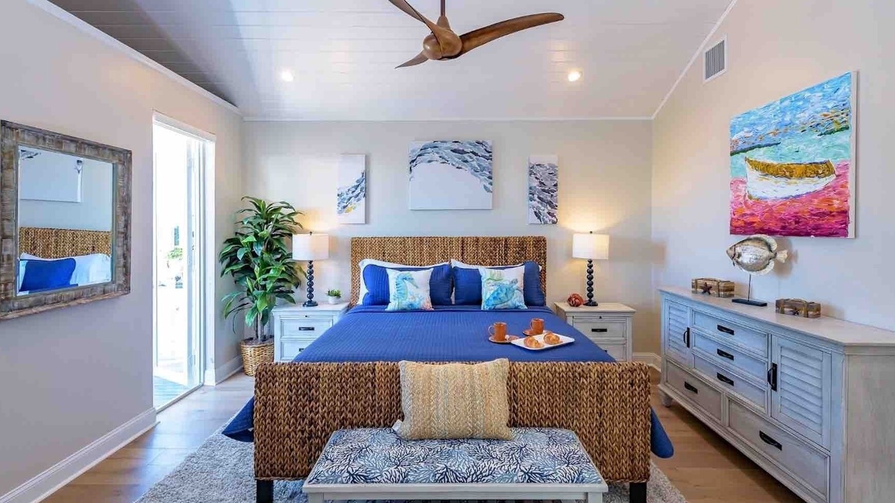 Photo of Bedroom in Uptown - Upper Duval