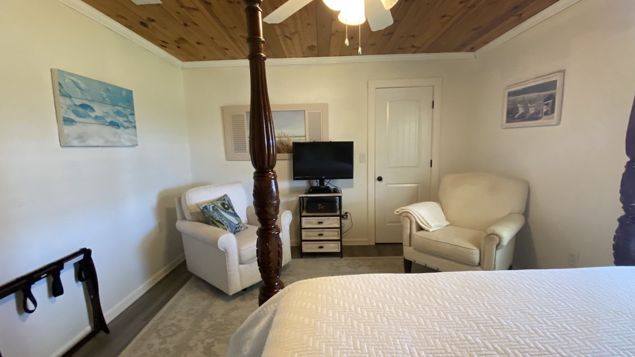 Photo of Bedroom in Lake Charles