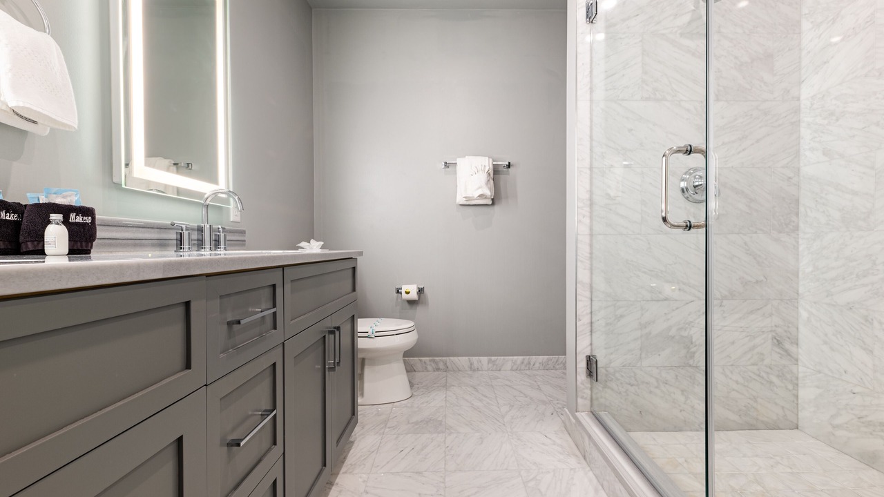 Photo of Bathroom in Central Business District
