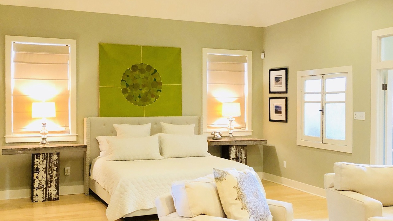 Photo of Bedroom in Downtown