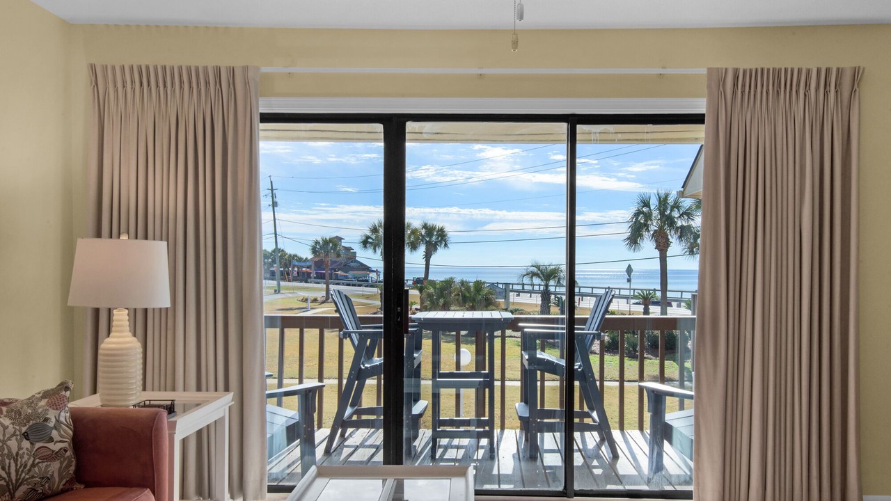 Photo of Patio Balcony in Miramar Beach