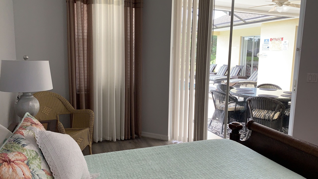 Photo of Bedroom in Central Naples