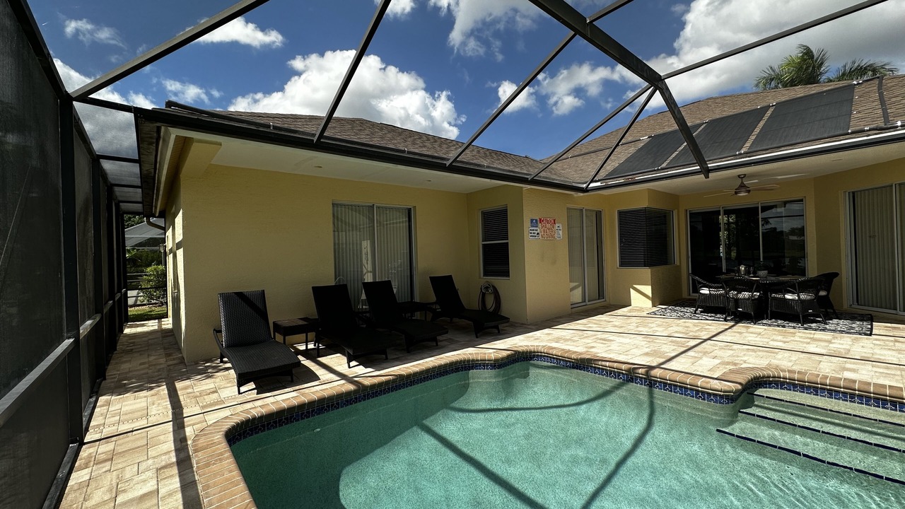 Photo of Outdoor in Central Naples