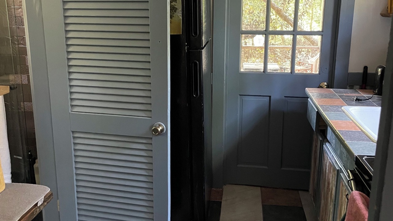 Photo of Kitchen in St. Francisville